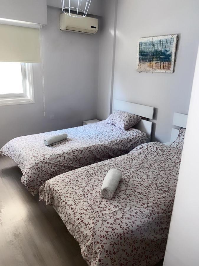 Paradise Promenade Apartment, 2Min Distance From Larnaca Marina Kültér fotó
